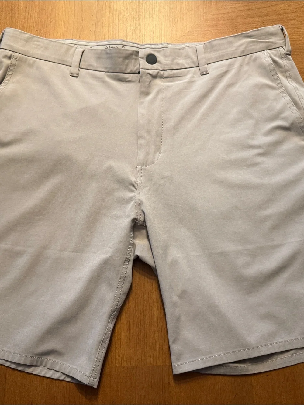 johnnie-O Light Gray Flat Front Chino Shorts